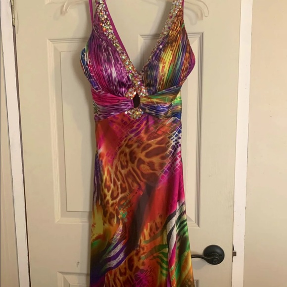 Prom/formal dress - Picture 1 of 6